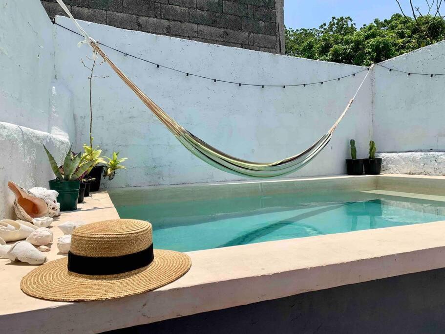 Casita Azul Colonial En El Centro De Merida. Eksteriør bilde
