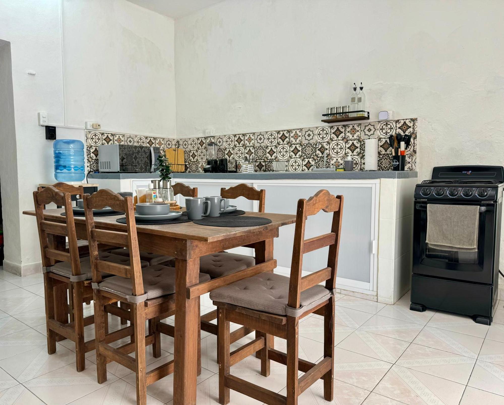 Casita Azul Colonial En El Centro De Merida. Eksteriør bilde