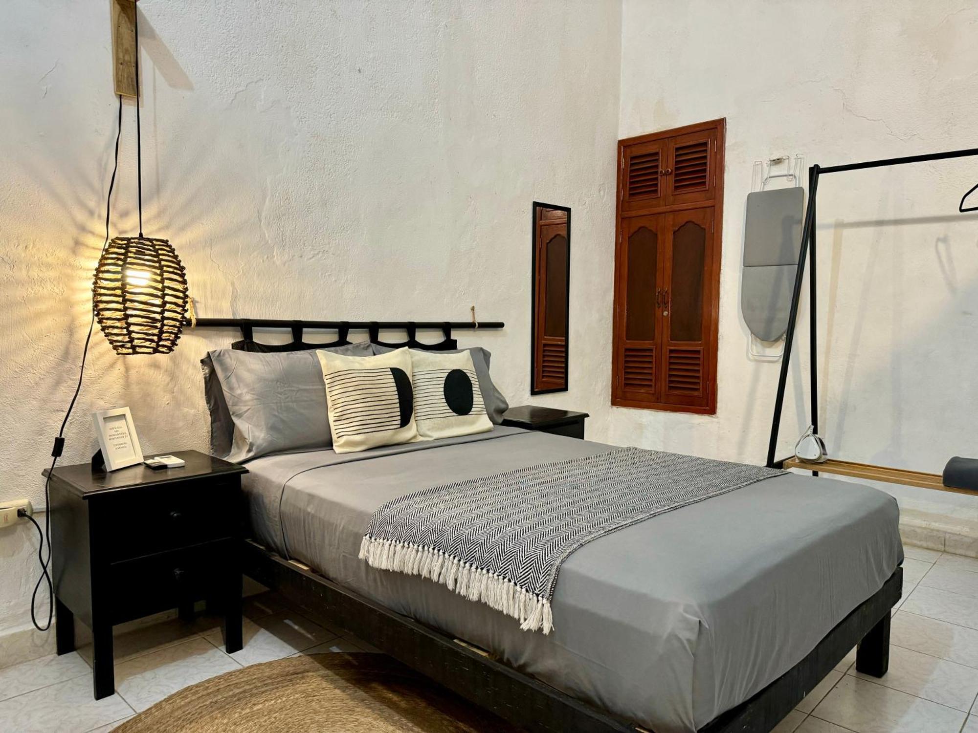 Casita Azul Colonial En El Centro De Merida. Eksteriør bilde